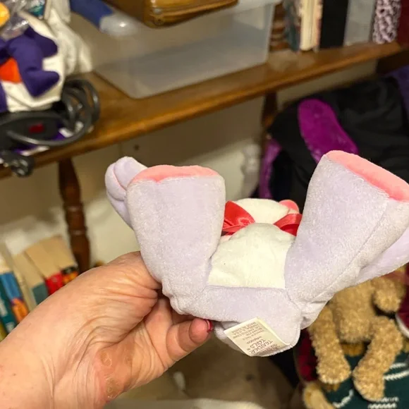 Precious Moments - Picture 5 of 7